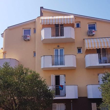 Apartmani Lili Сукошан Екстер'єр фото