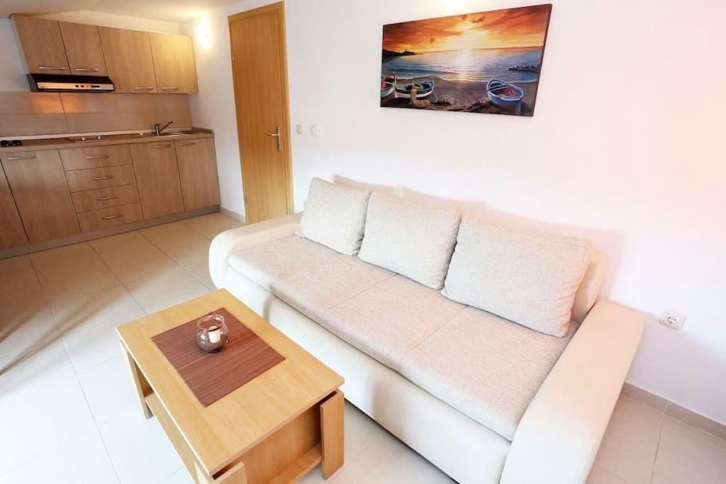 Apartmani Lili Сукошан Екстер'єр фото