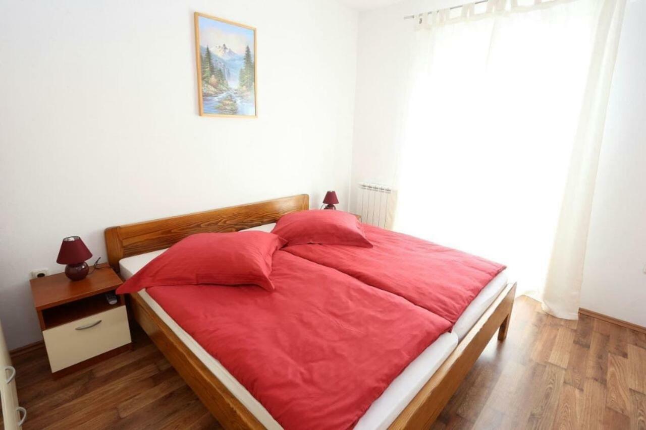 Apartmani Lili Сукошан Екстер'єр фото