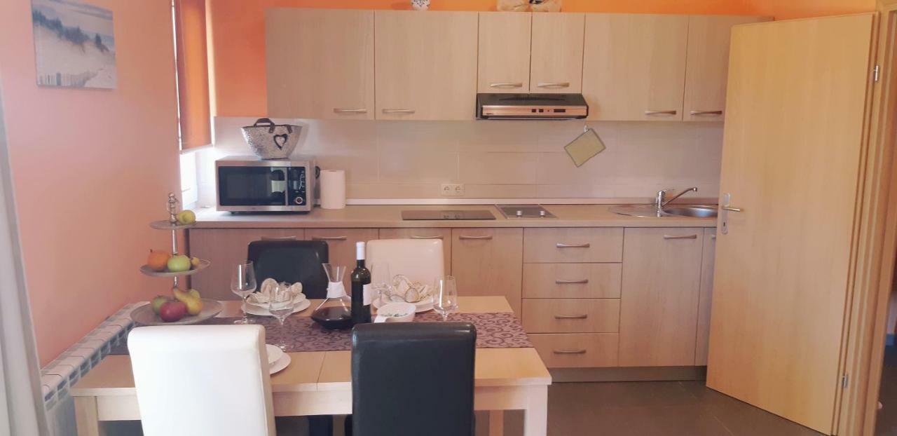 Apartmani Lili Сукошан Екстер'єр фото