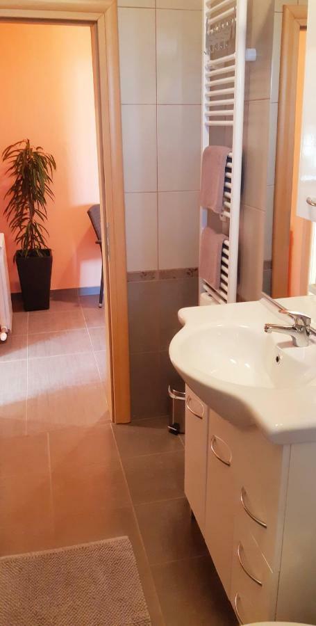 Apartmani Lili Сукошан Екстер'єр фото
