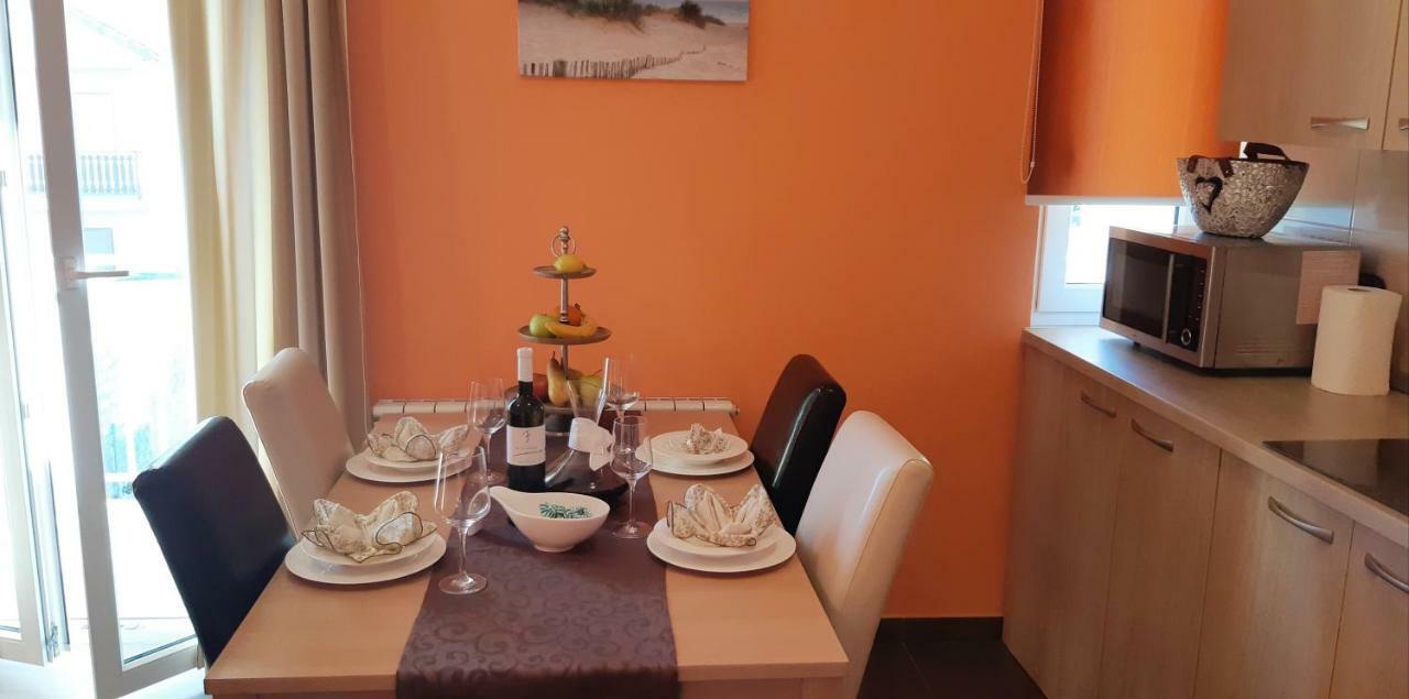 Apartmani Lili Сукошан Екстер'єр фото